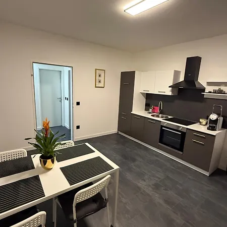 Airport Apartman Rauchenwarth